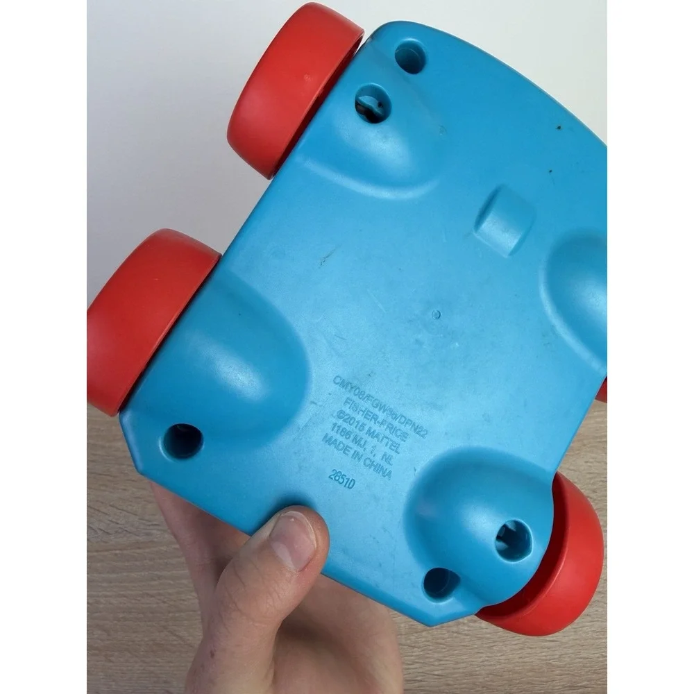 Fisher Price Chatter Phone Telephone Pull Toy by Mattel 2015